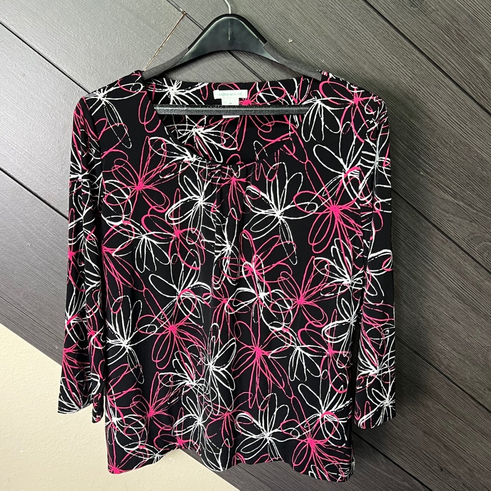 Laura Ashley Women's Floral Print 3/4 Sleeve Stretch Top Medium Black Pink Y2K‎
